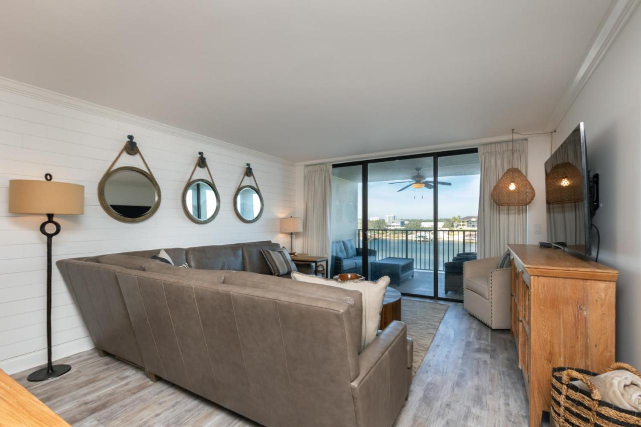 Aparthotel Ole River Hideway, Orange Beach, Updated 2 Bedroom Waterfront Condo, Wind Drift