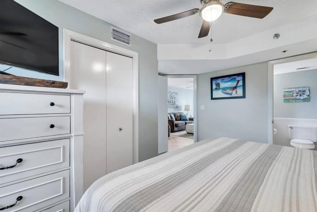 Phoenix V 211 - Beachfront W/ Kids Splash Pad! *