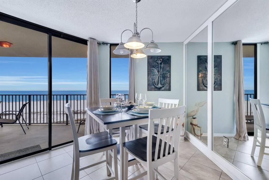 Phoenix V 211 - Beachfront W/ Kids Splash Pad! Apartment