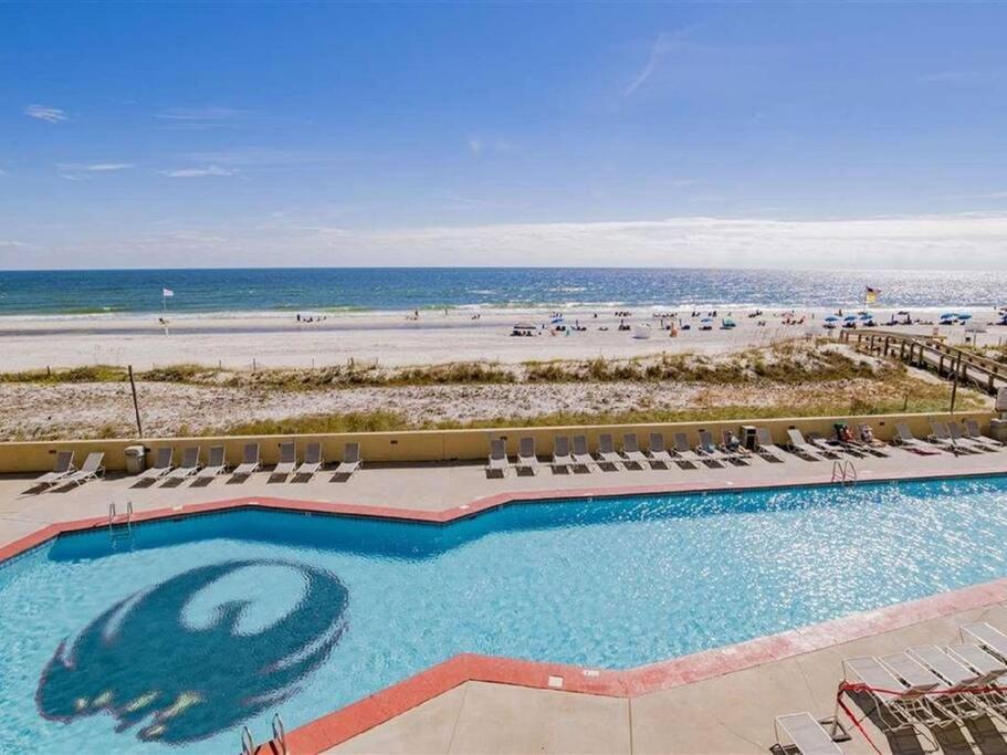 Apartment Phoenix V 211 - Beachfront W/ Kids Splash Pad!