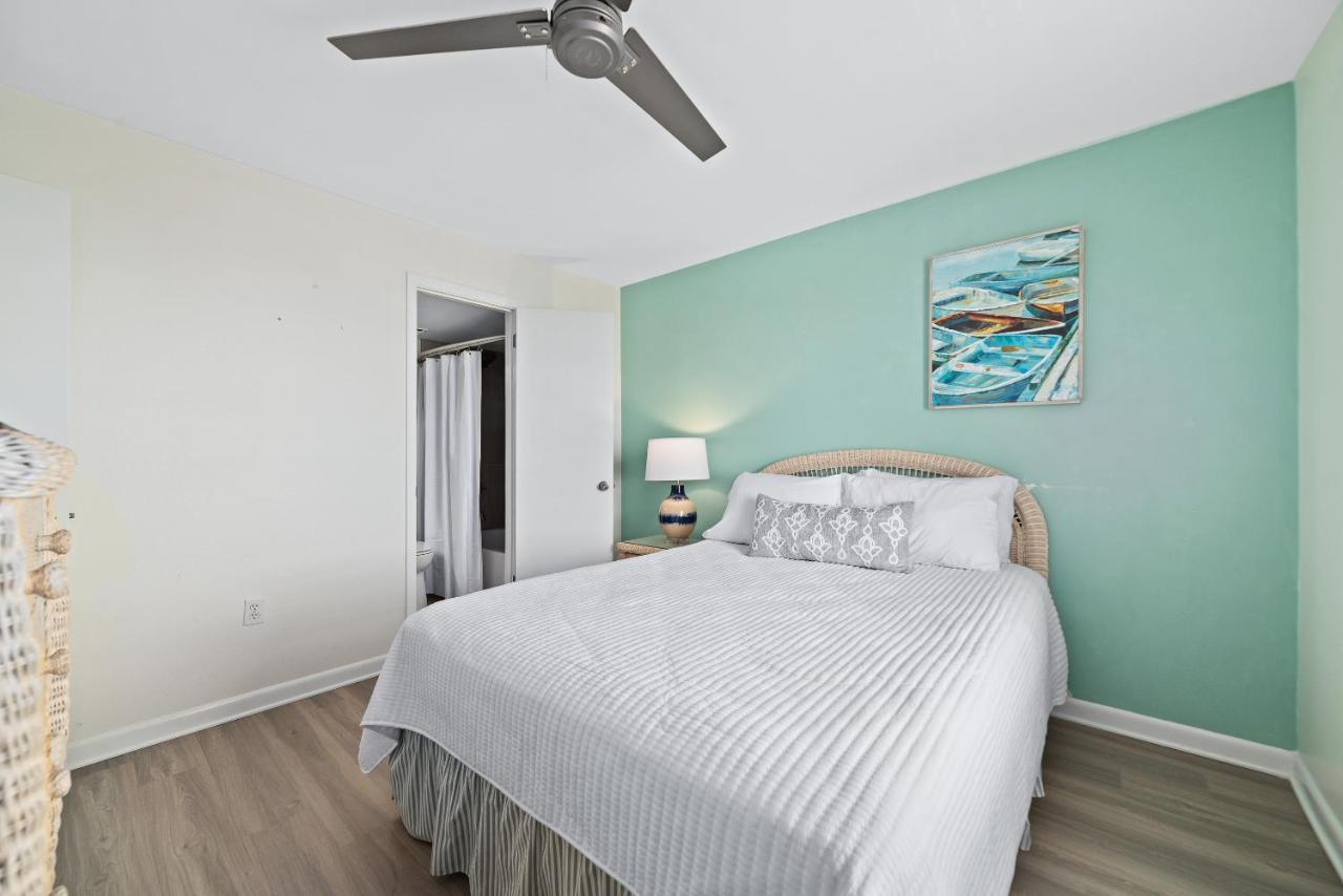 Apartment Phoenix Vi 6511 - Beachfront Updated Condo! Orange Beach