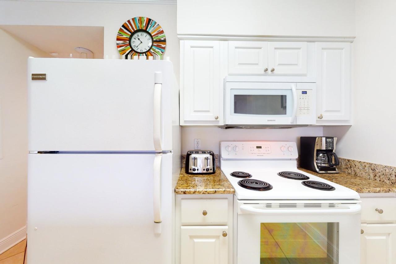 Apartment Tradewind 1204 *