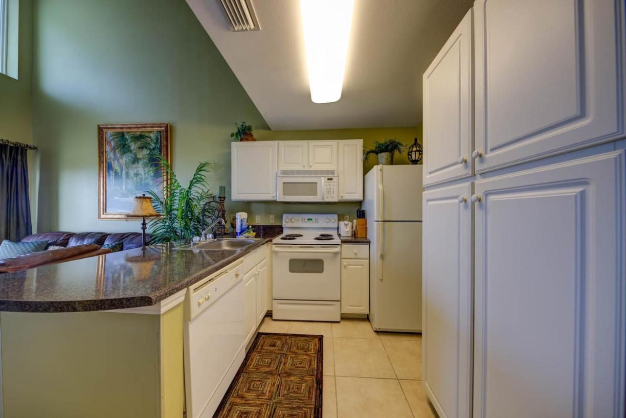 Coastal Condo Across From Orange Beach Holiday home