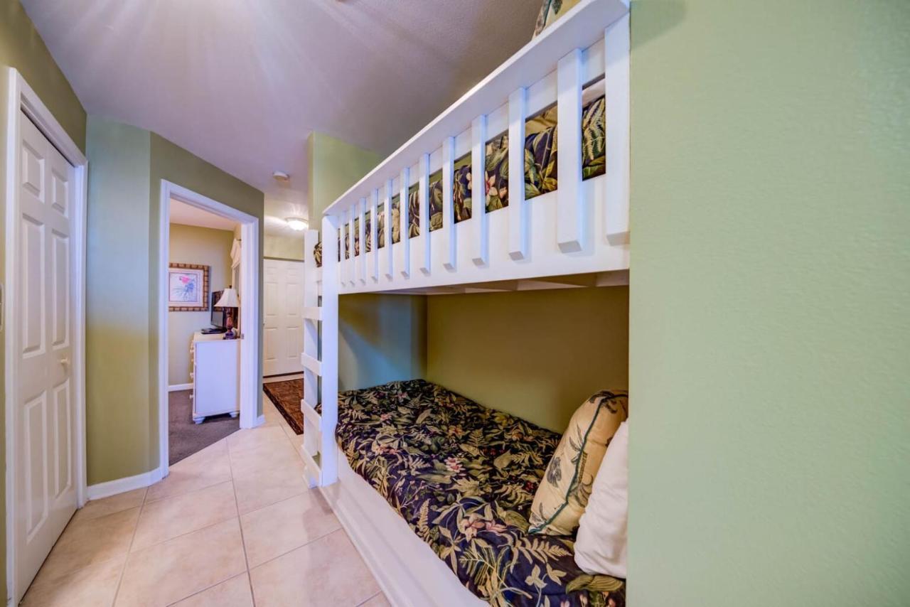 Coastal Condo Across From Orange Beach *