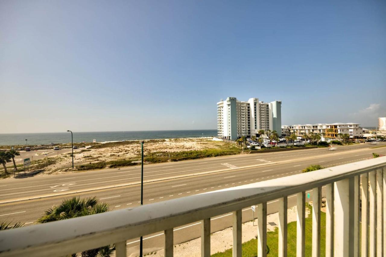 Coastal Condo Across From Orange Beach