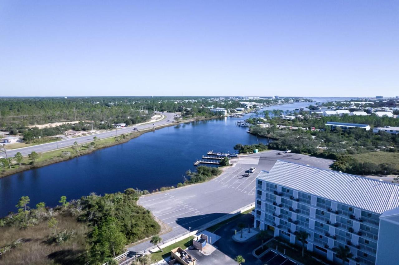Coastal Condo Across From Orange Beach