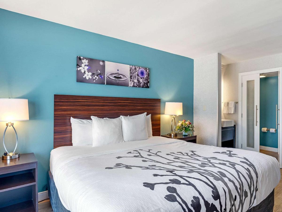 Sleep On The Hotel 2*