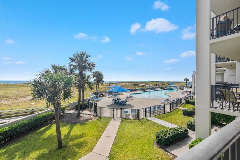 Phoenix 6 Uni 114 * Orange Beach