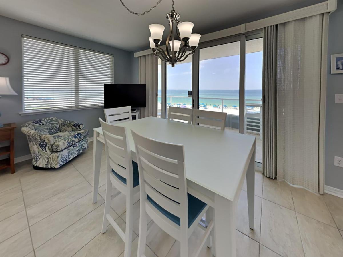 Silver 301 Orange Apartment *