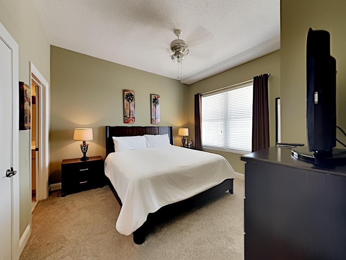 Wharf 810 Apartment *