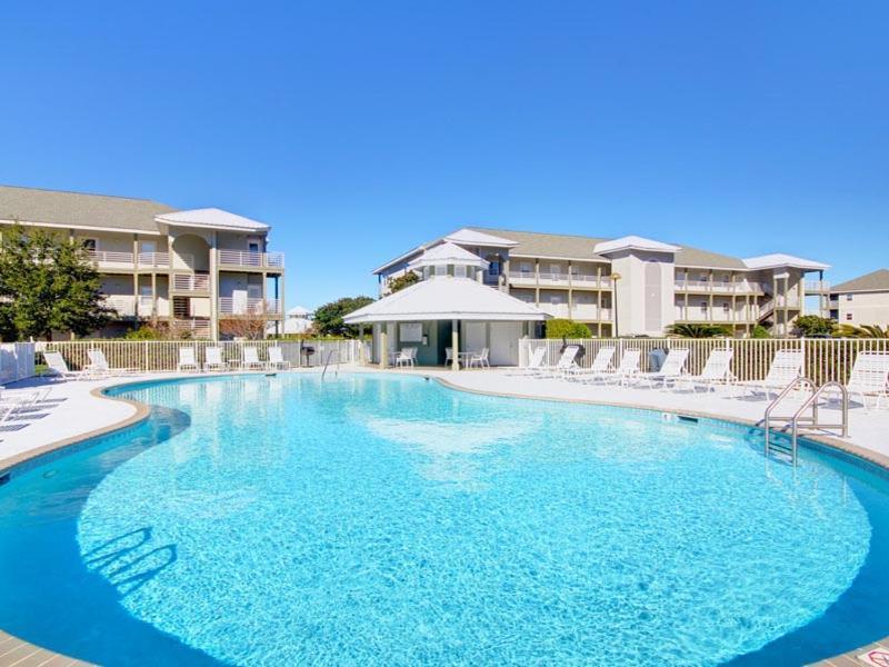 Romar Lakes 304c Orange Beach