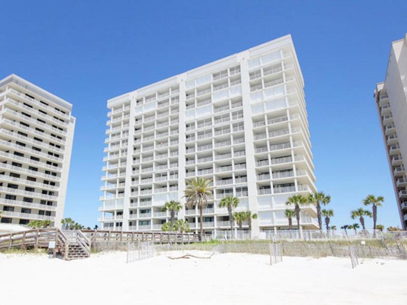 Pelican Pointe #606 Apartment