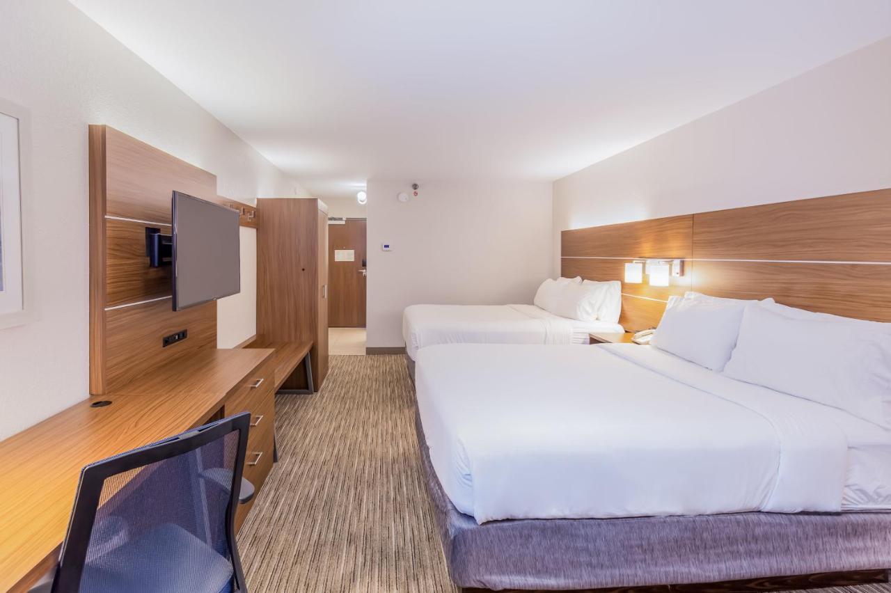 Express Orange - On The By Ihg 2*
