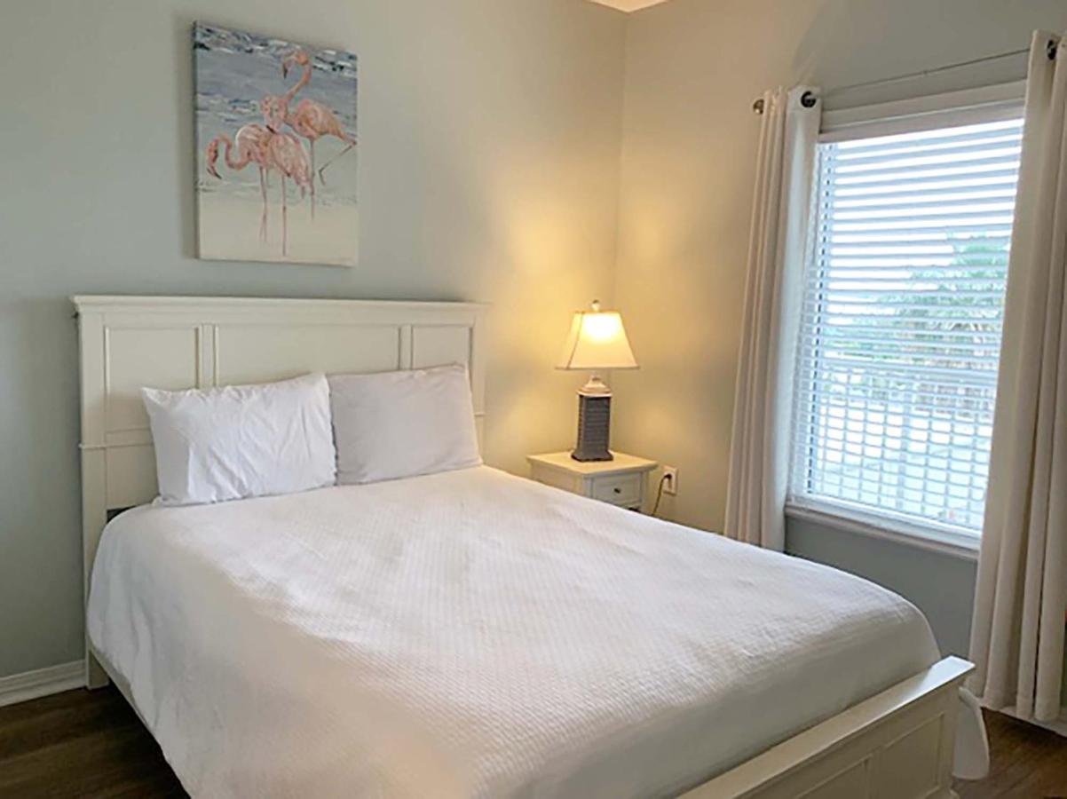 Tidewater #202 Apartment *