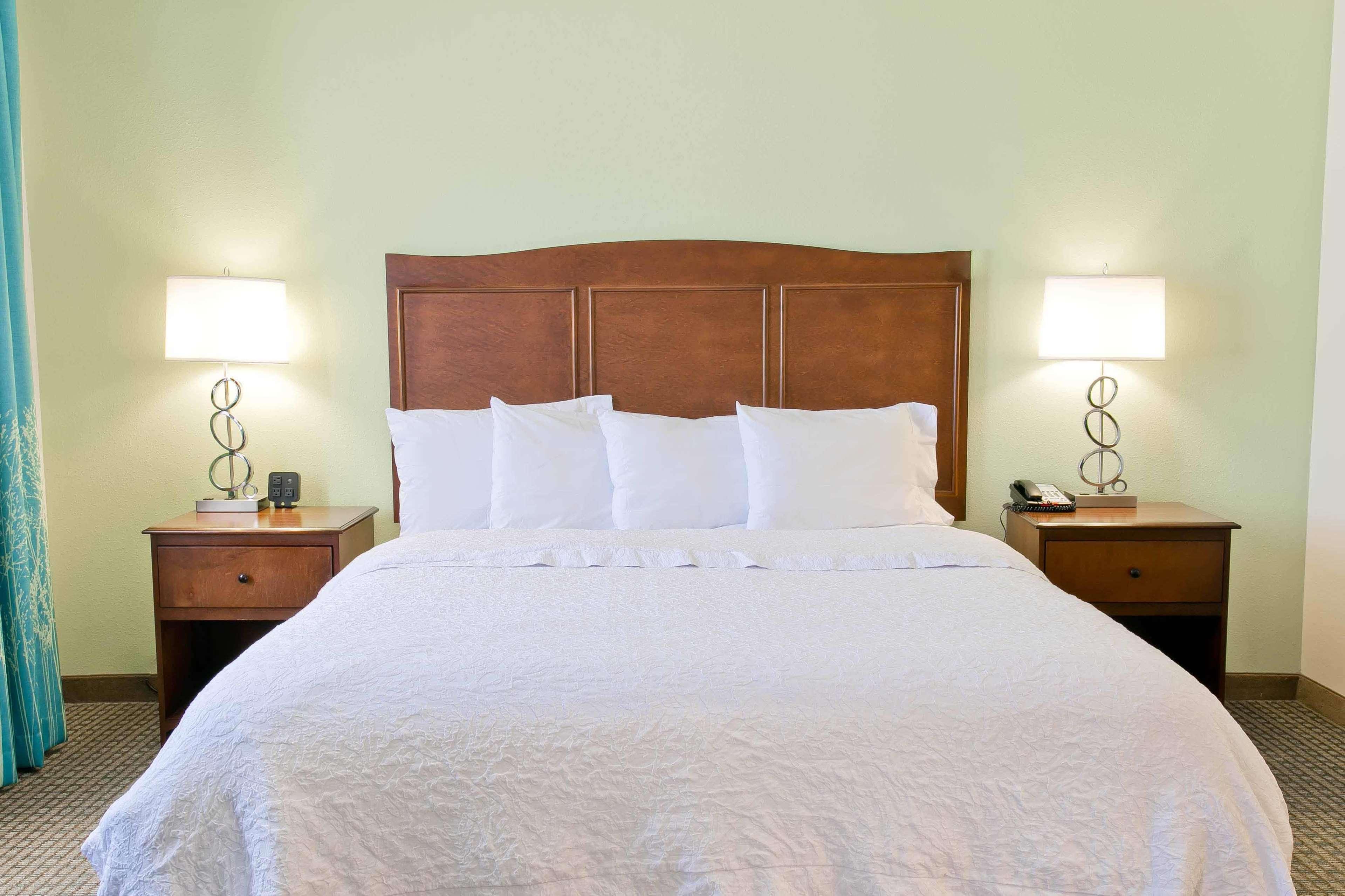 Hotel Hampton & - Orange 3*