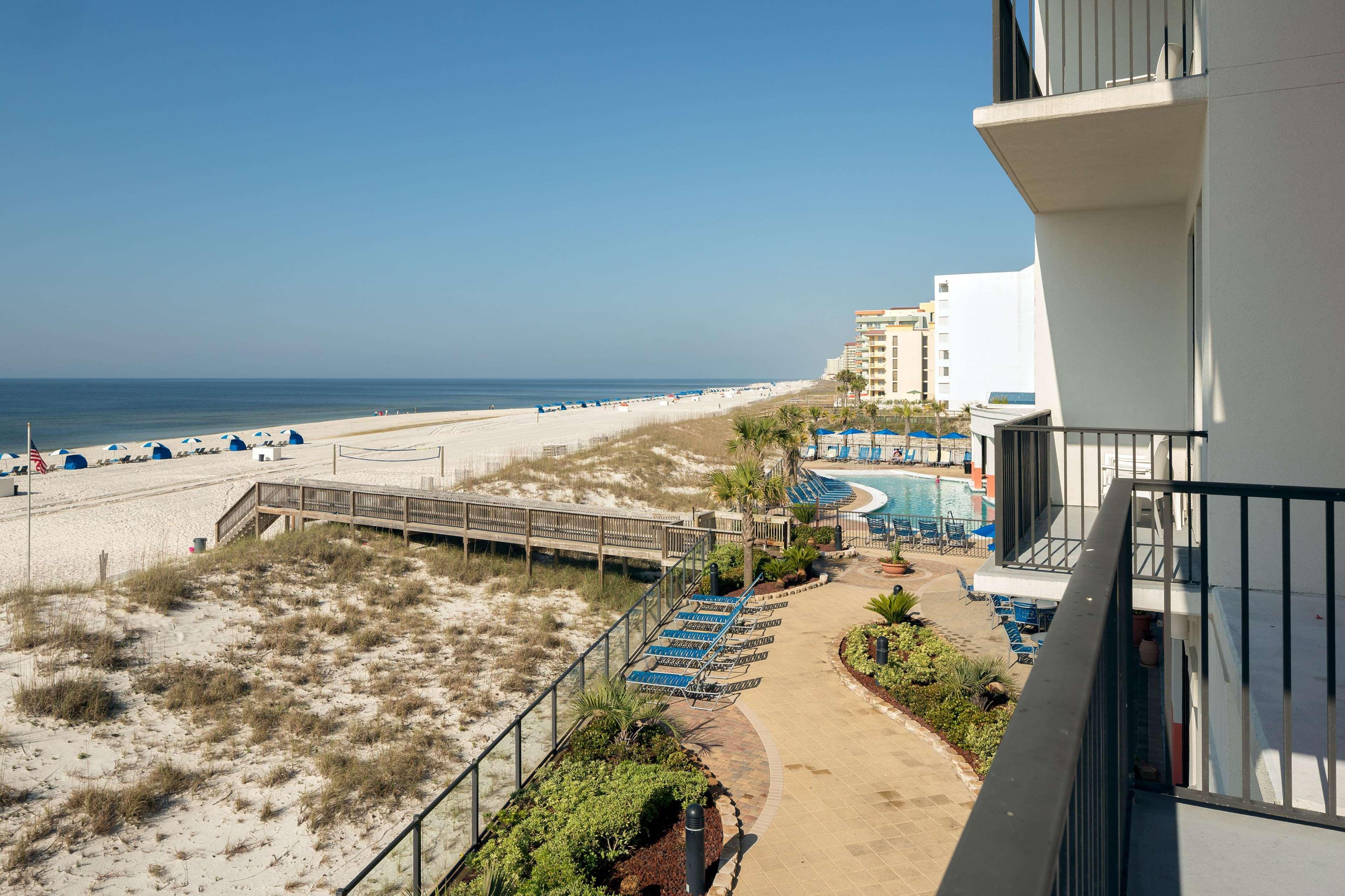 Hampton & - Orange Hotel 3*