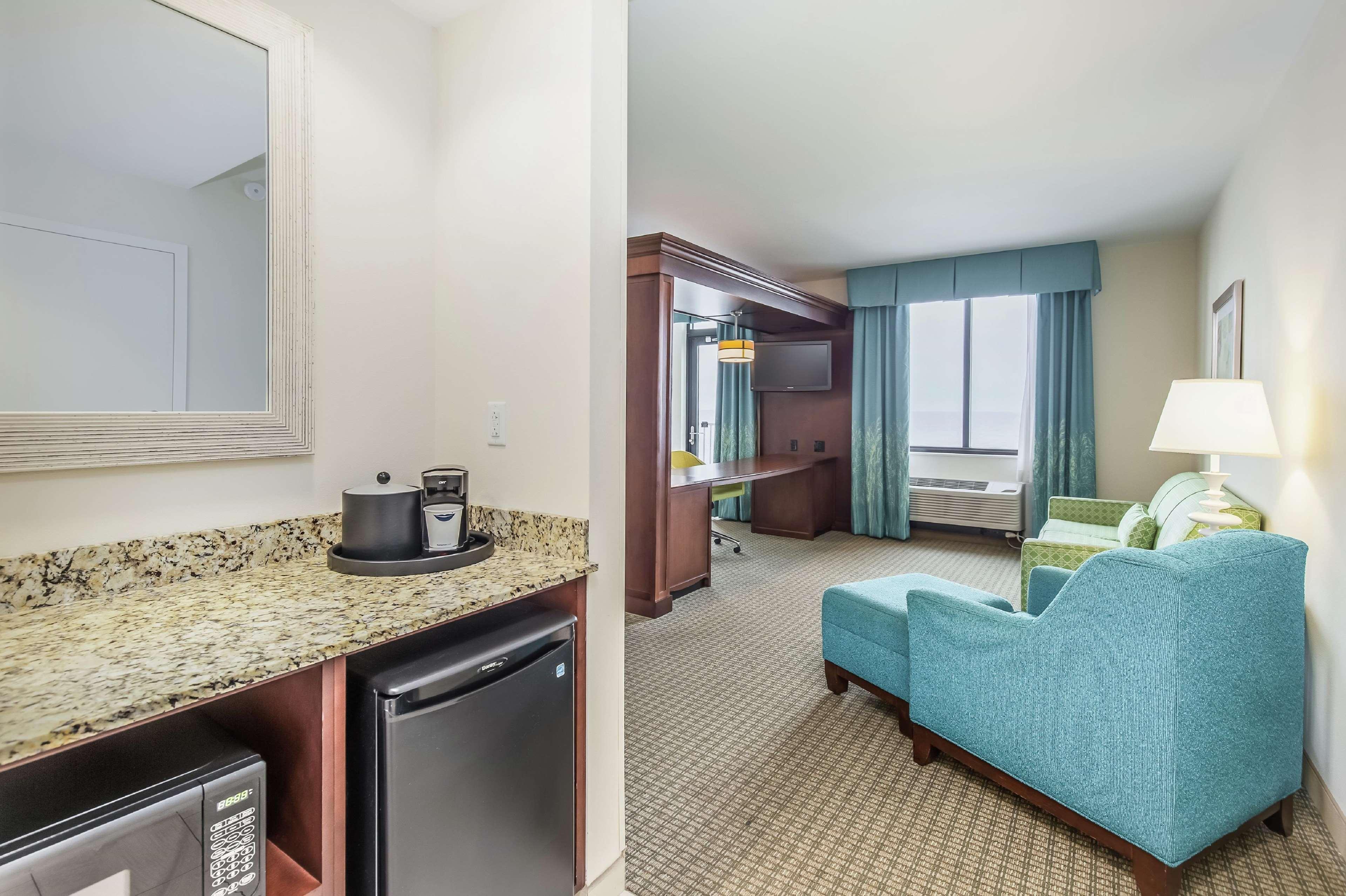 Hotel Hampton & - Orange
