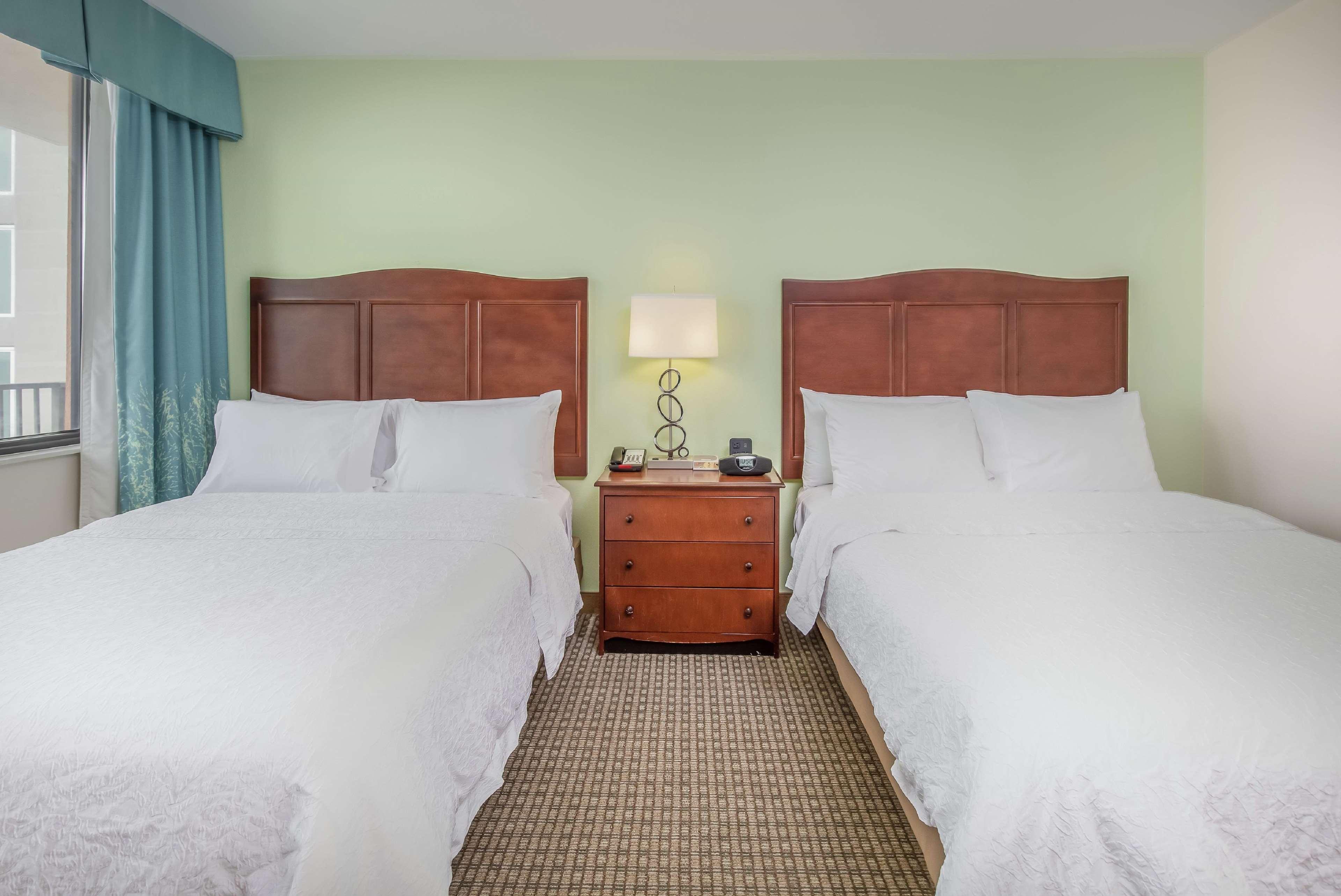 Hampton & - Orange Hotel 3*