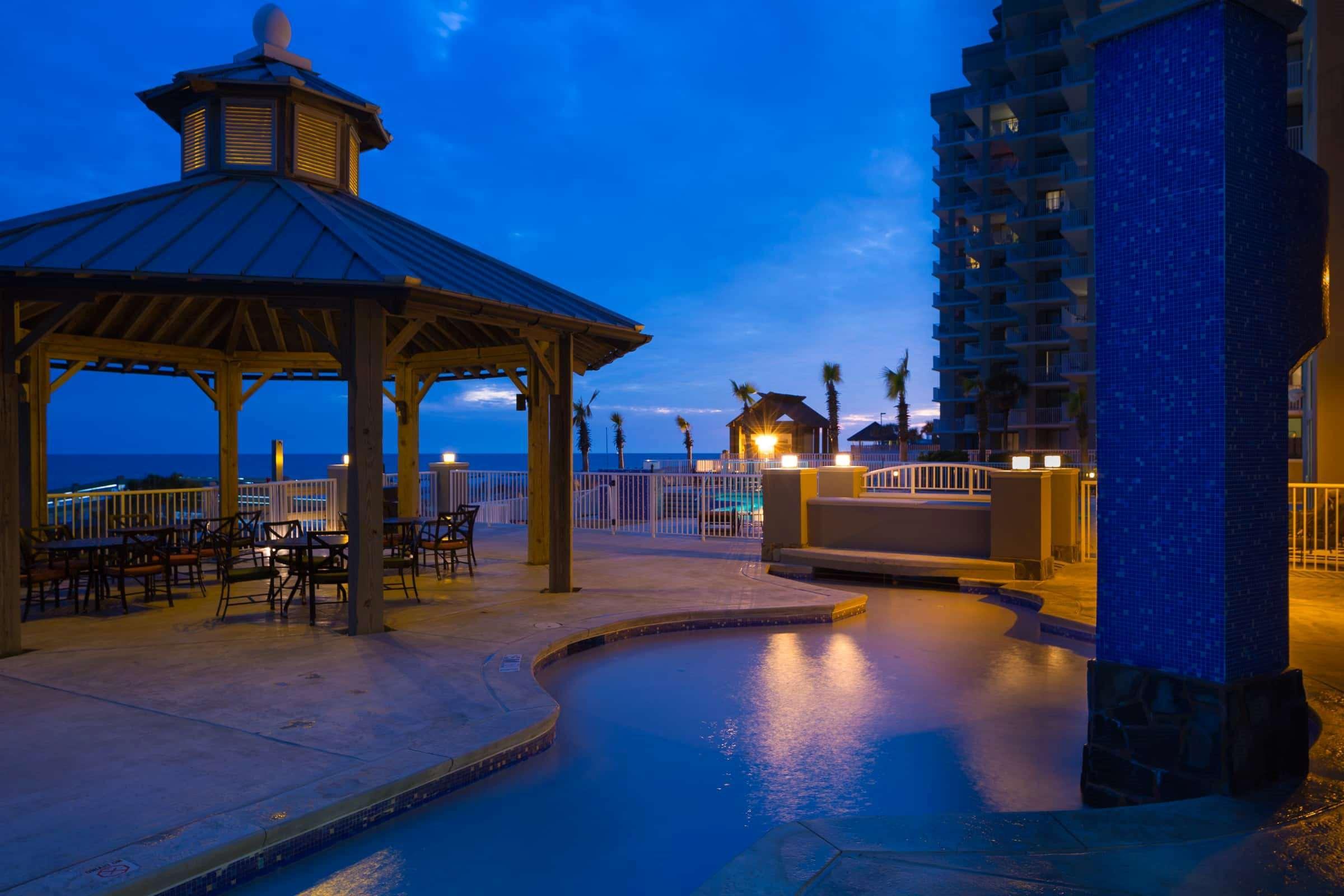 Escapes! To The Shores Orange Beach, A Ramada By Wyndham 3*