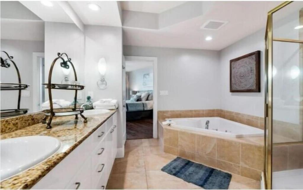 Caribe Unit C211 * Orange Beach
