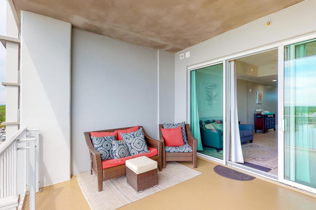The Wharf 811 Apartment *