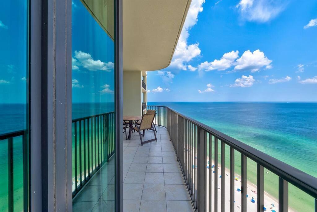 Phoenix West - 2207 - High-end Luxury Beachfront Orange Beach
