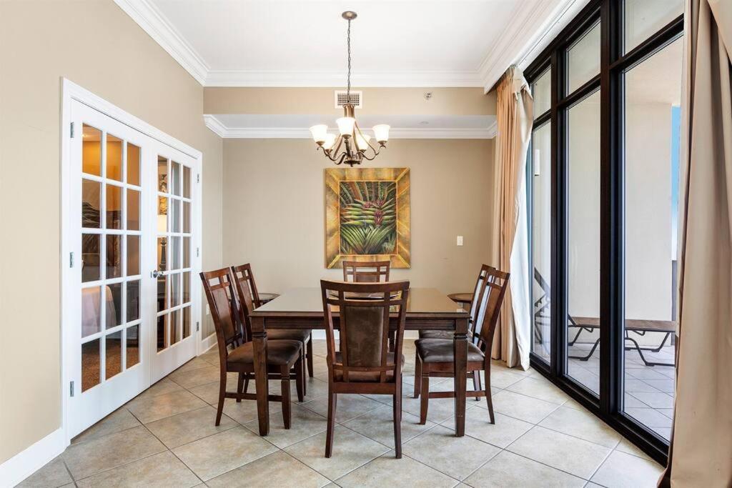 Phoenix West - 2207 - High-end Luxury Beachfront * Orange Beach