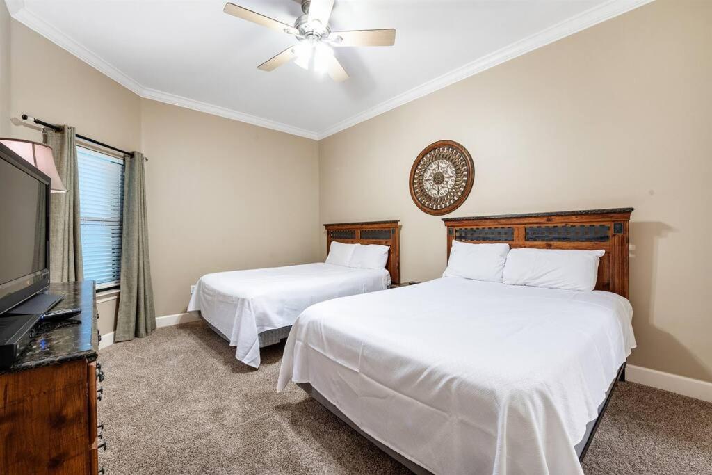 Apartment Phoenix West - 2207 - High-end Luxury Beachfront Orange Beach