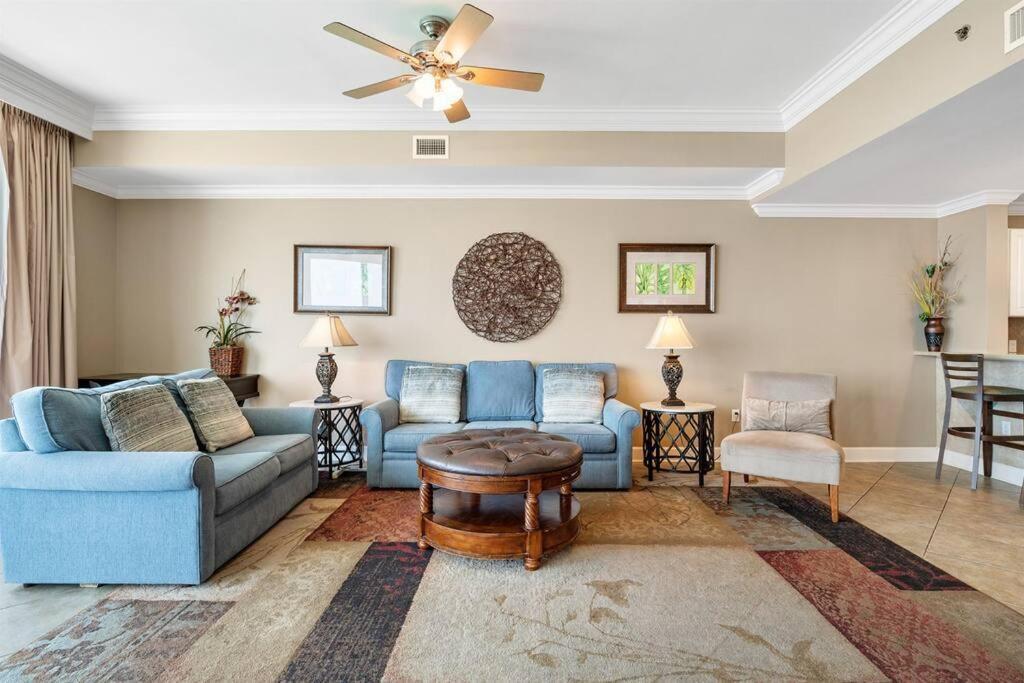 Phoenix West - 2207 - High-end Luxury Beachfront *