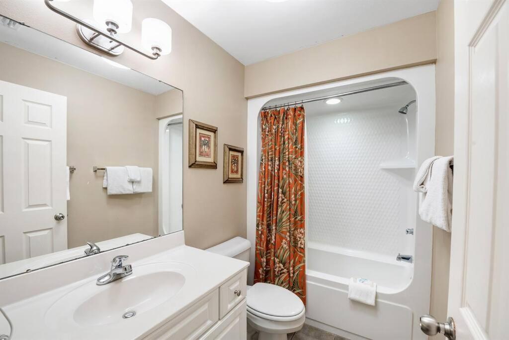 Phoenix West - 2207 - High-end Luxury Beachfront *