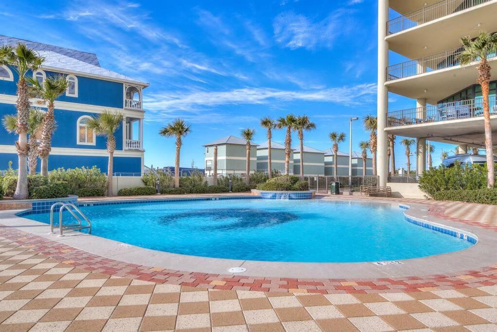 Apartment Phoenix West - 2207 - High-end Luxury Beachfront *
