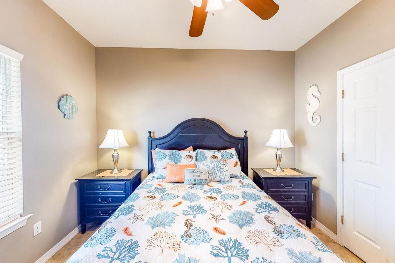 Orange 4285a - A Dreamin
