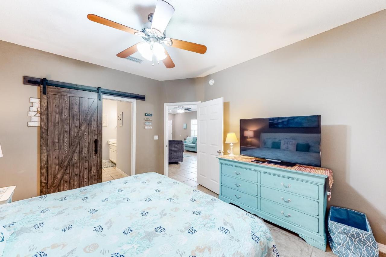 Orange 4285a - A Dreamin Holiday home *