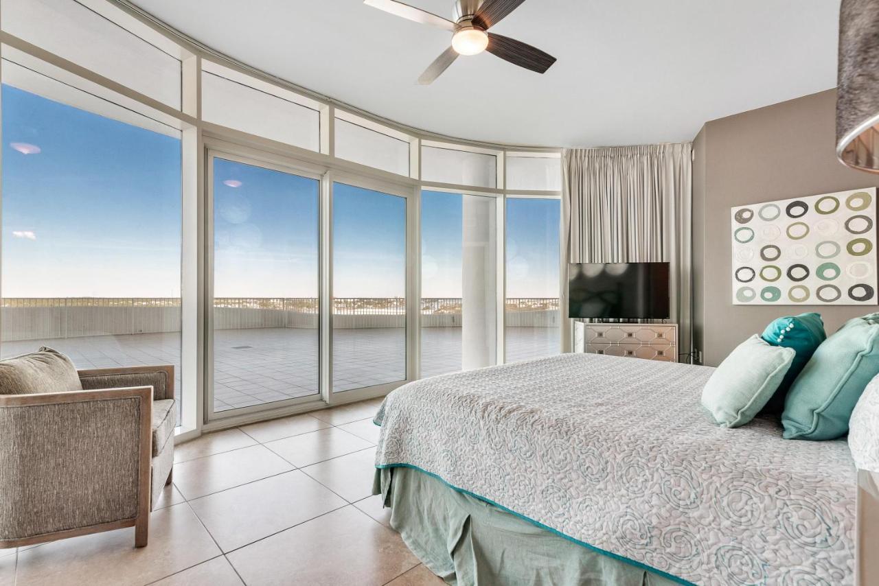 Turquoise C601 * Orange Beach
