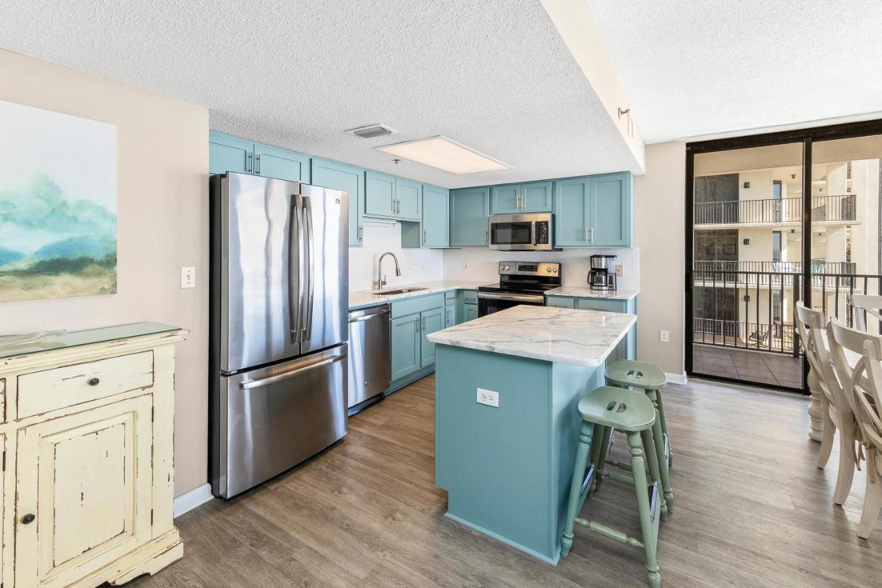 Phoenix Vii Unit 7717 Apartment *
