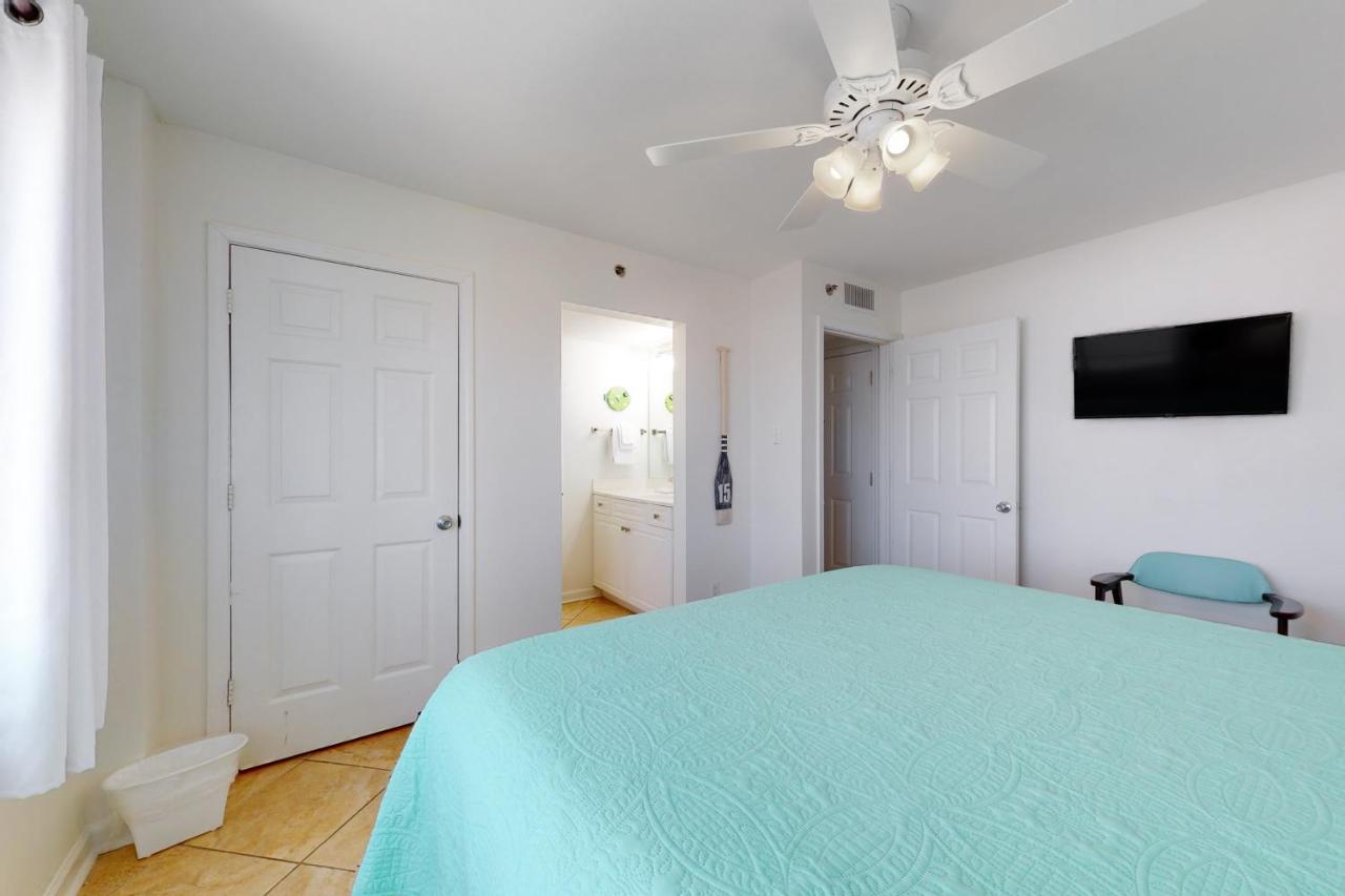 Tradewinds 601 Apartment *