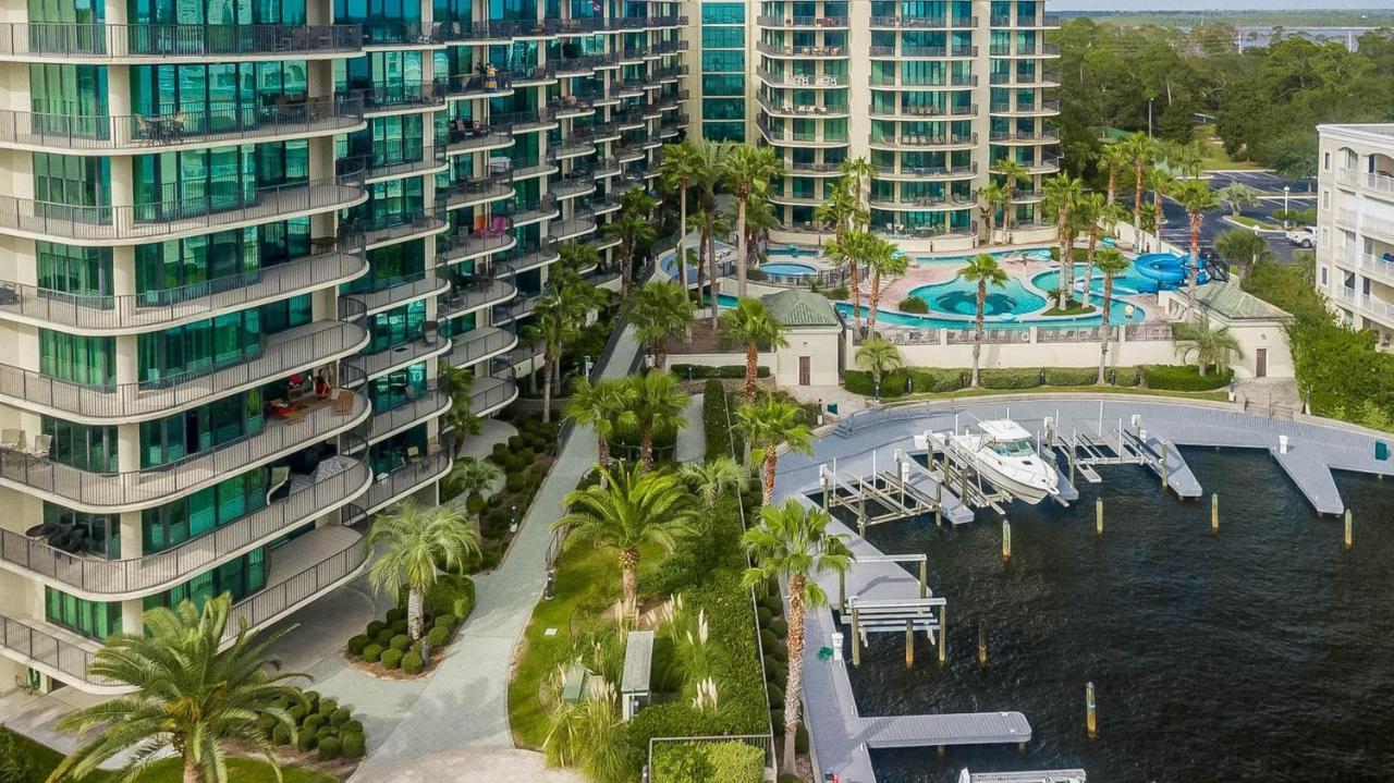 Phoenix On The Bay 2 By Brett Robinson Vacations
