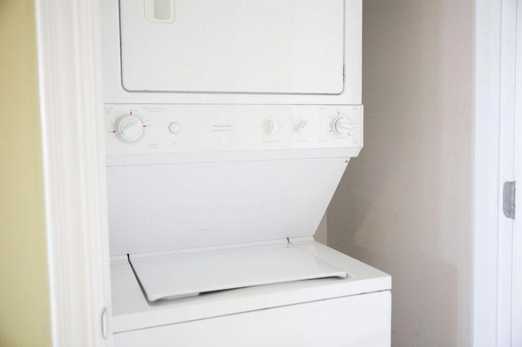 Apartment Phoenix X Unit 105 *