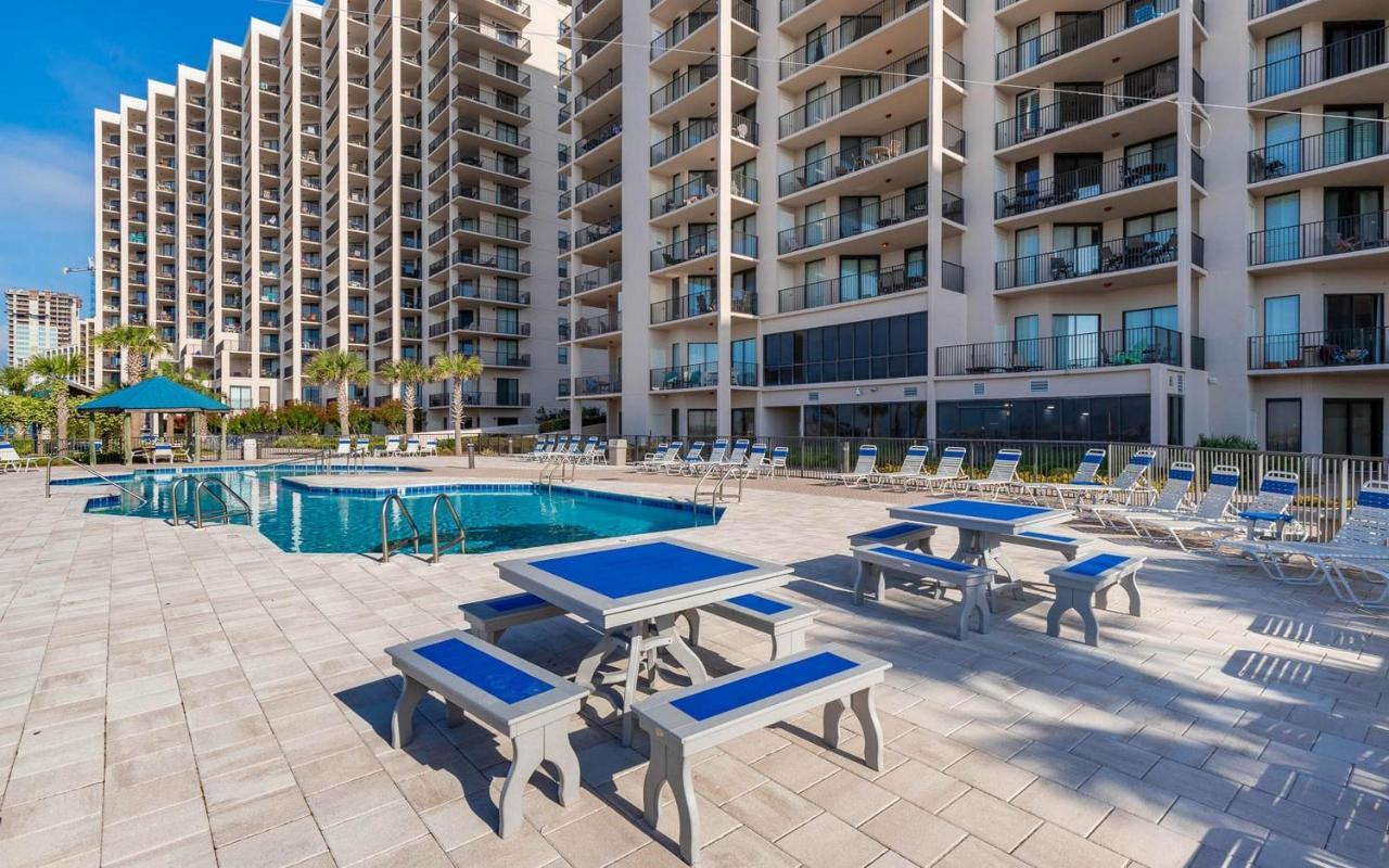 Phoenix East 2 By Brett Robinson Vacations Apartment