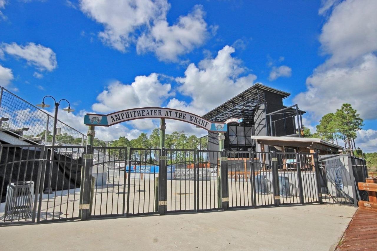 Holiday home Wharf 615