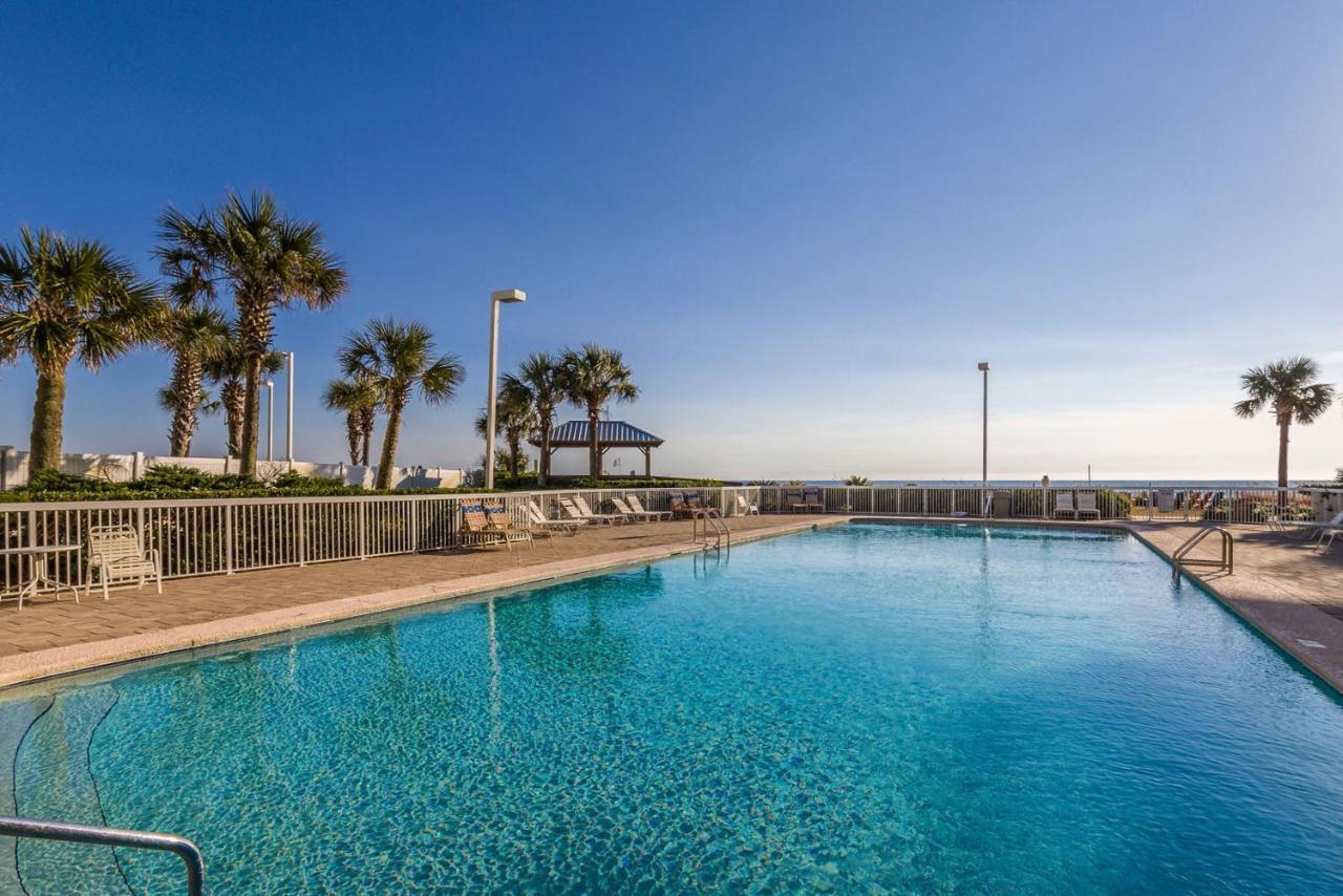 Seaside & Racquet 2105