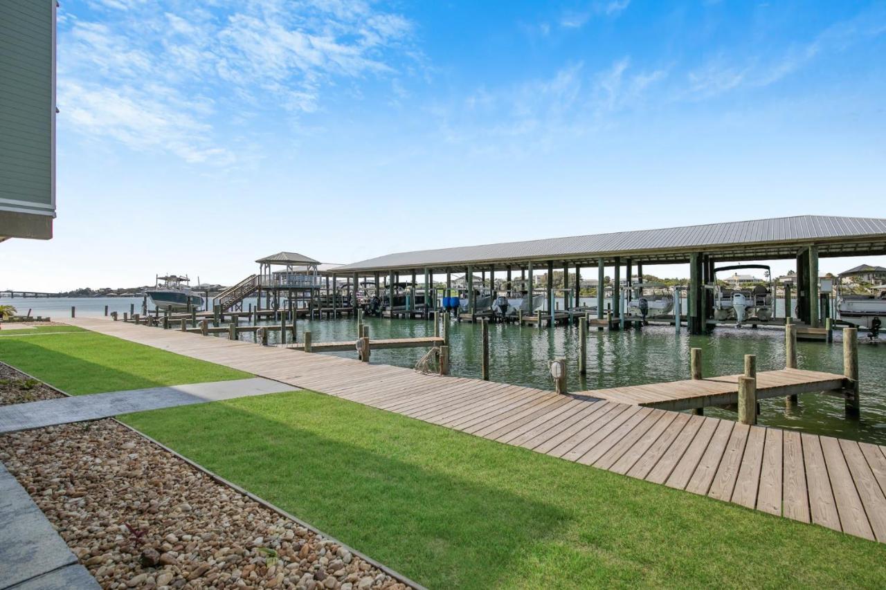 Jubilee Landing 110 By Collection * Orange Beach