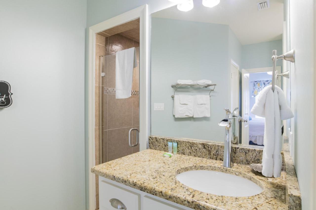 Holiday home Heavenly Sunrise-gulf-front W-pool, Great Location! Alvacationrentals