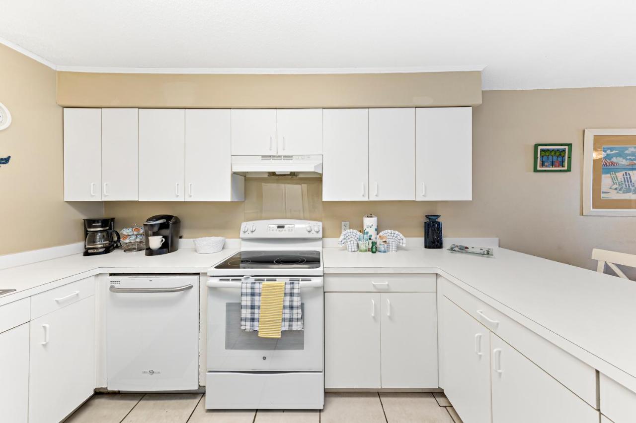 Seaside & Racquet 2105 Apartment