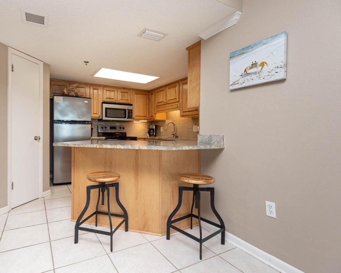 Phoenix Vi 6410 Orange Beach