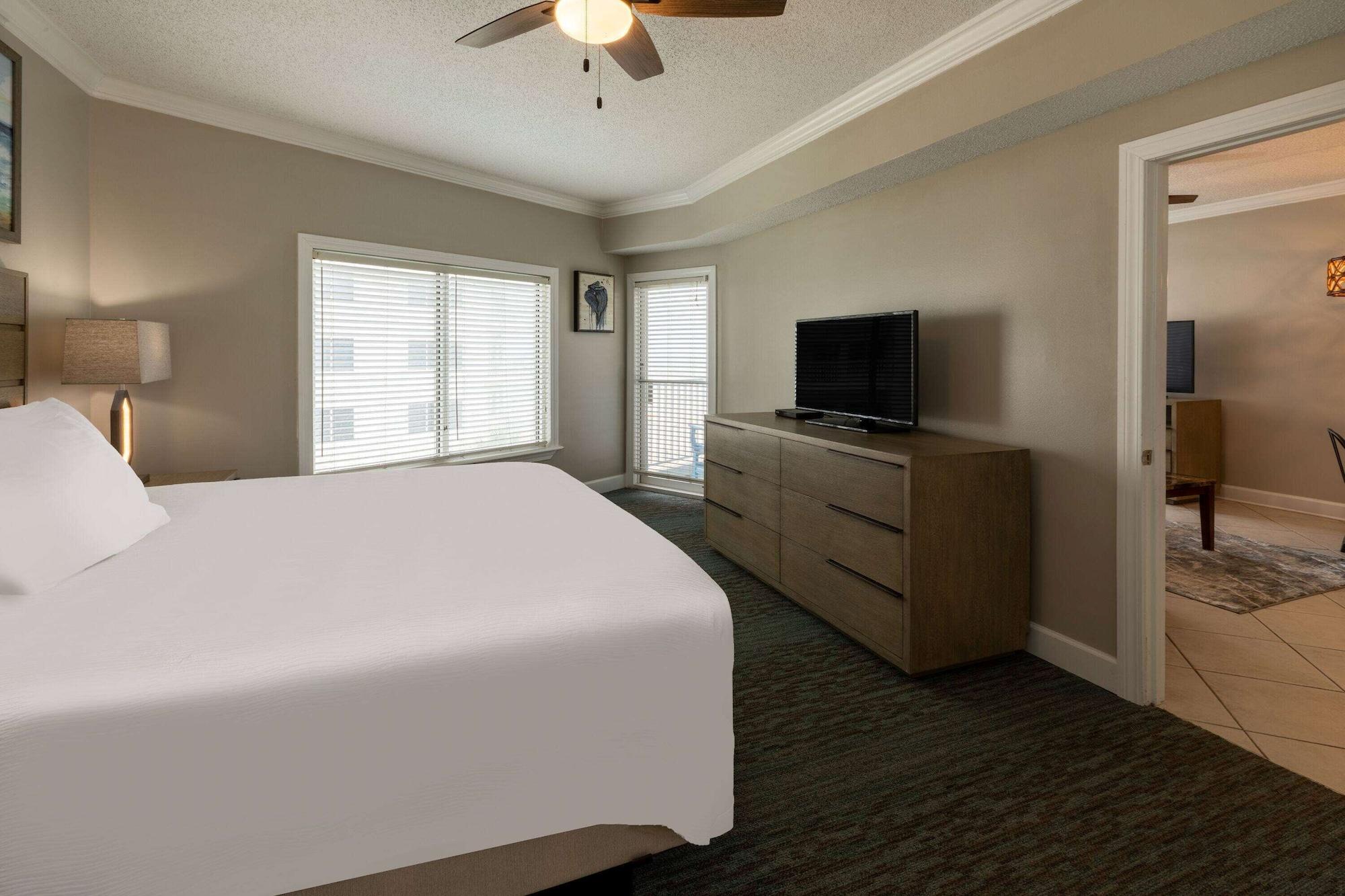 Palm Orange A Ramada By Wyndham Resort Orange Beach