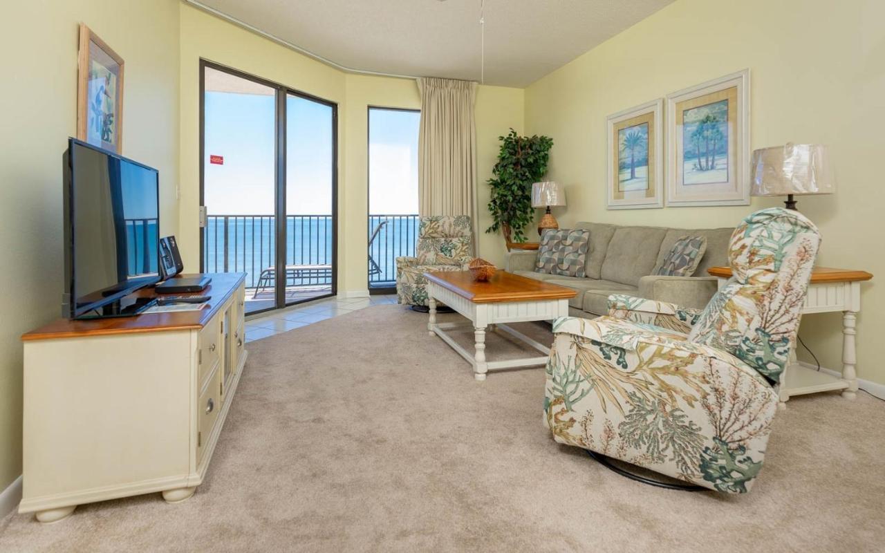 Phoenix V 1406 Apartment *