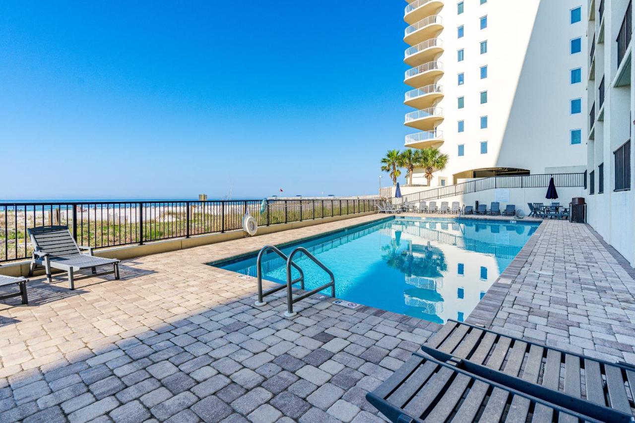 The Palms 103 *
