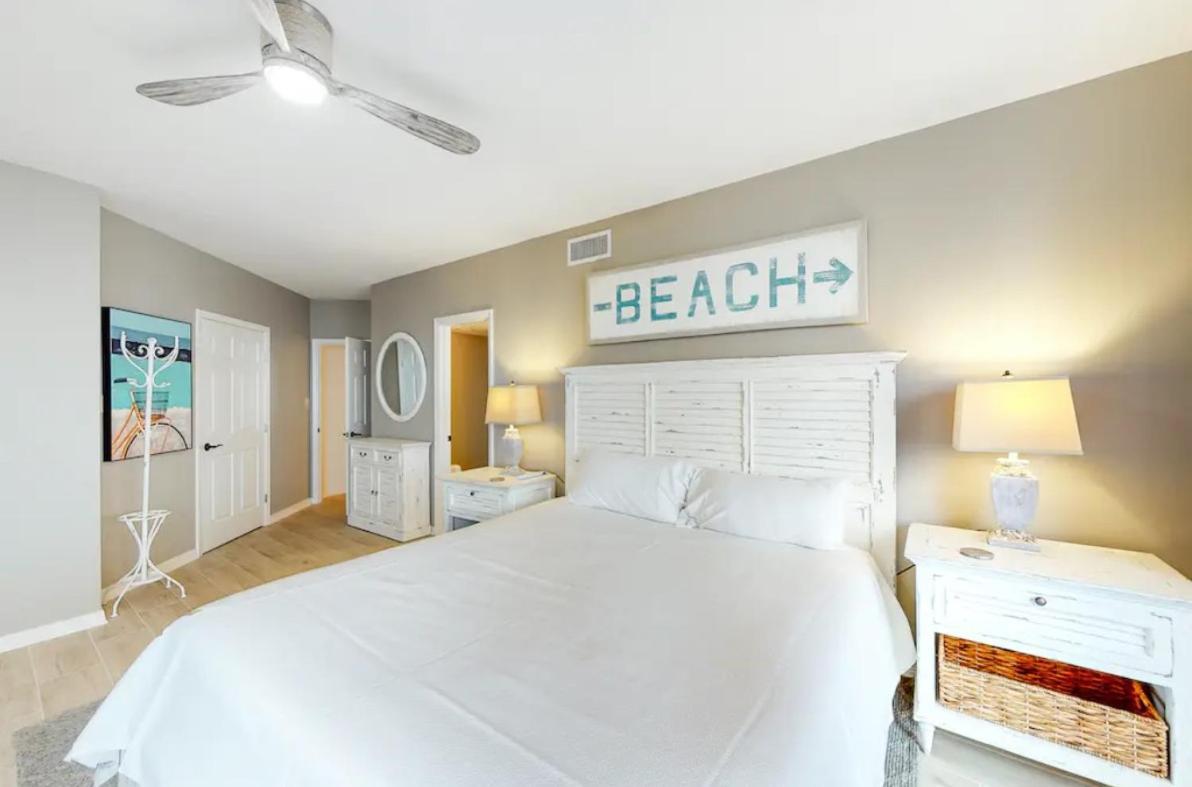 Holiday home Four Seasons Unit 403e