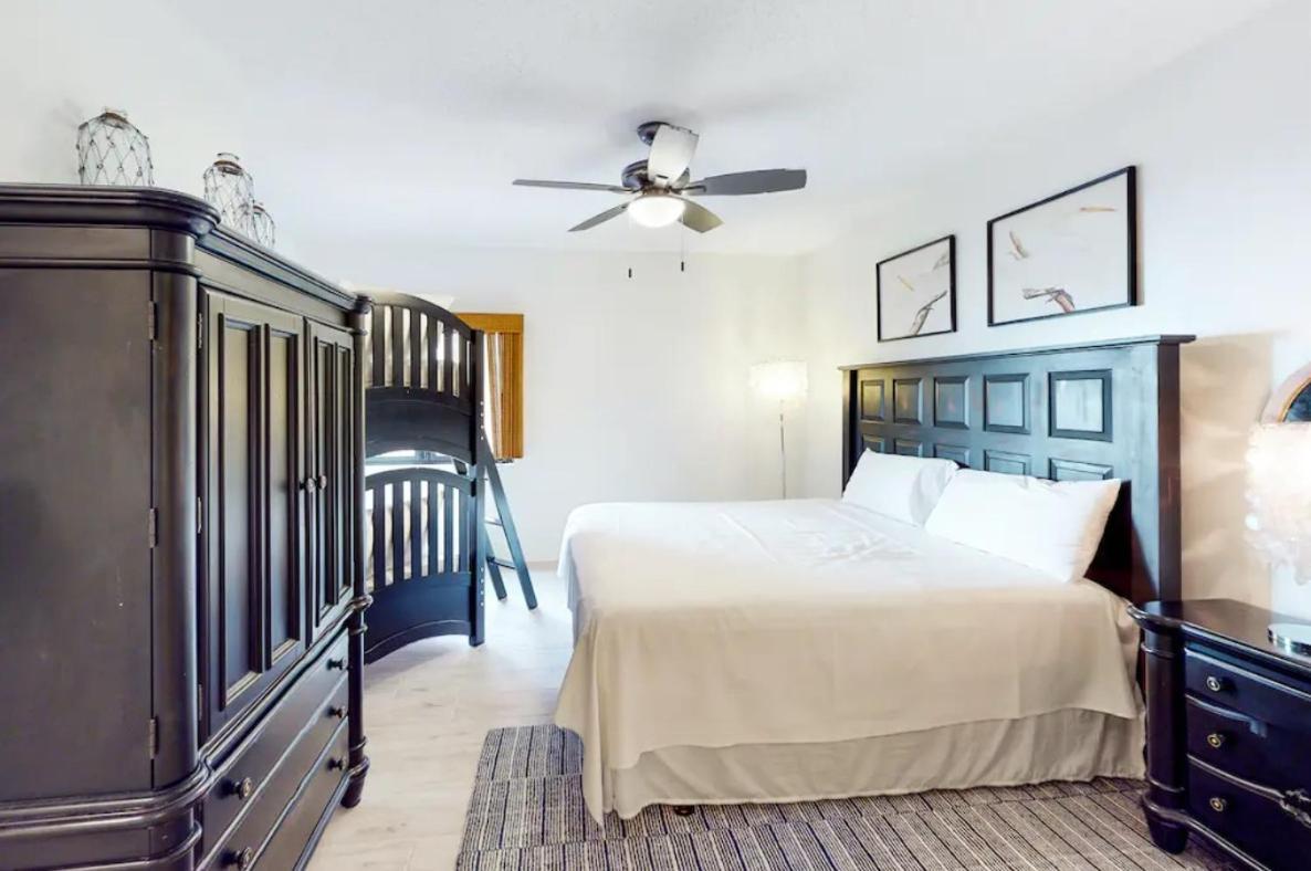 Four Seasons Unit 403e Holiday home *
